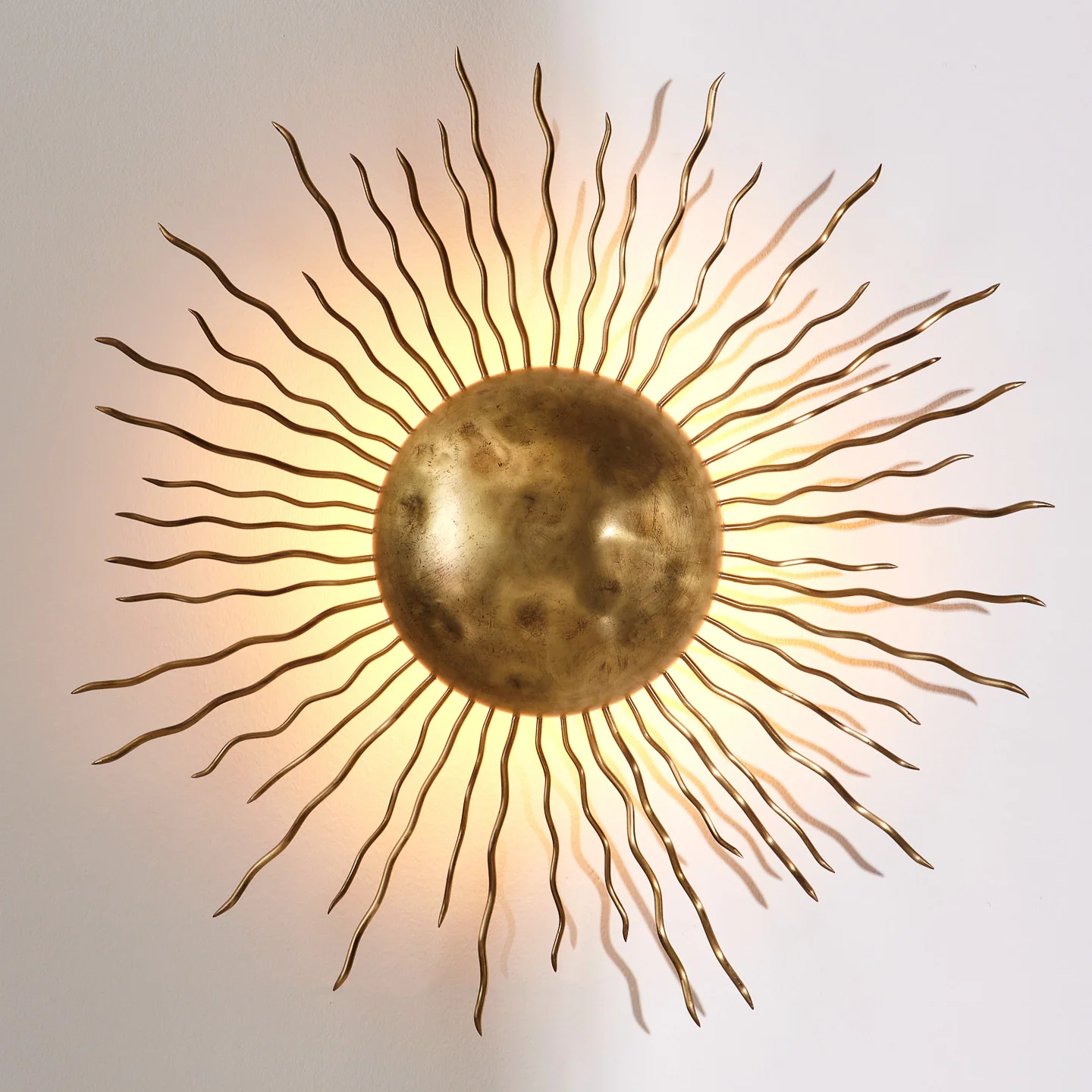Sister_by_Studio_Ashby_Sunburst_Light-4_c11286a6-2582-49f9-bbea-4387e70f1504_1440x1440_crop_center.jpg