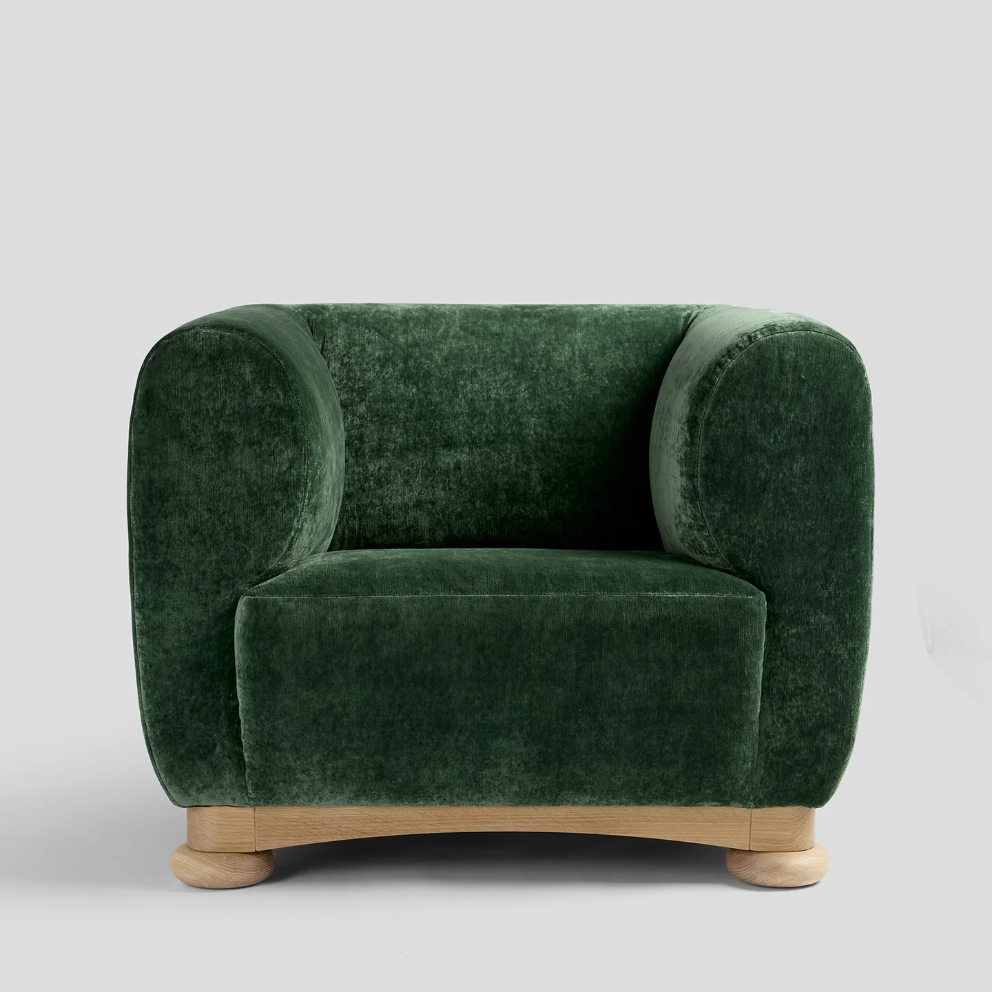 The-Ivo-Armchair-1_1440x1440_crop_center.jpg