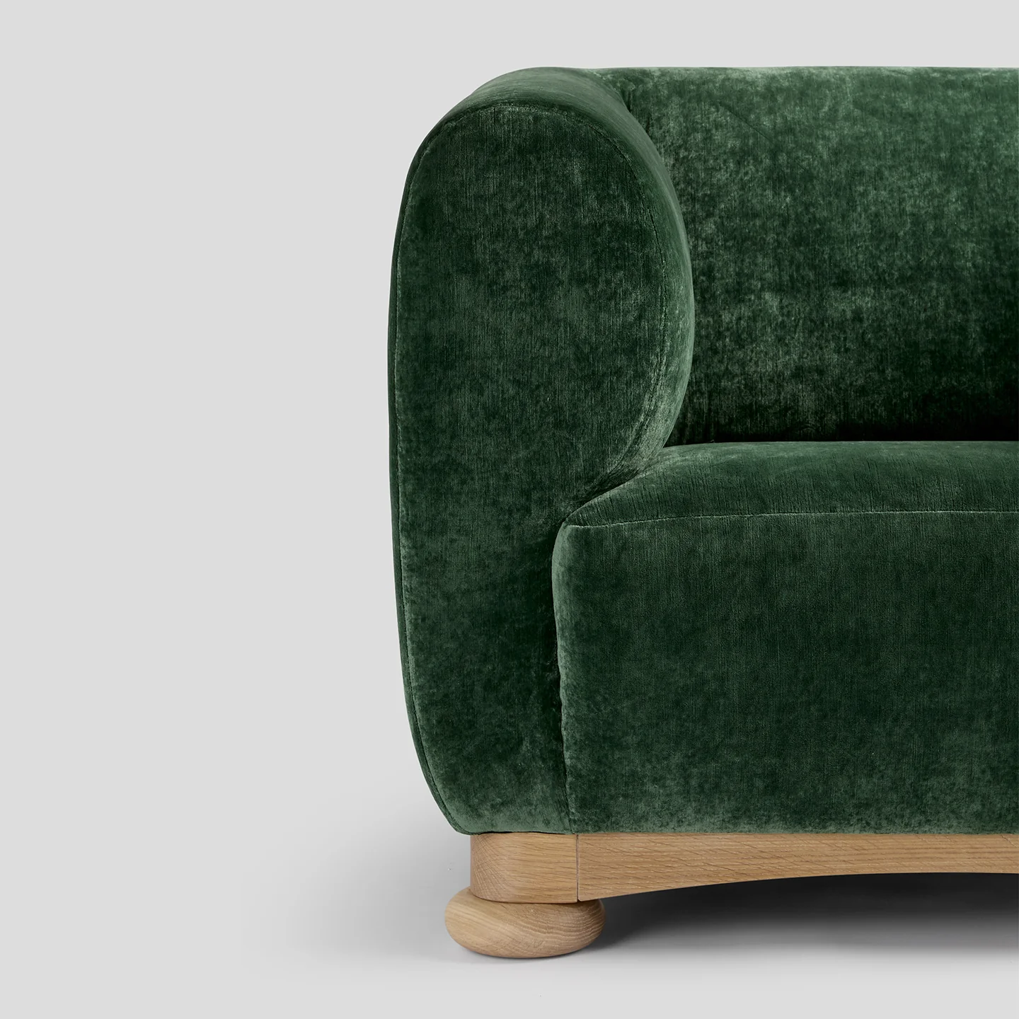 The-Ivo-Armchair-2_1440x1440_crop_center.jpg