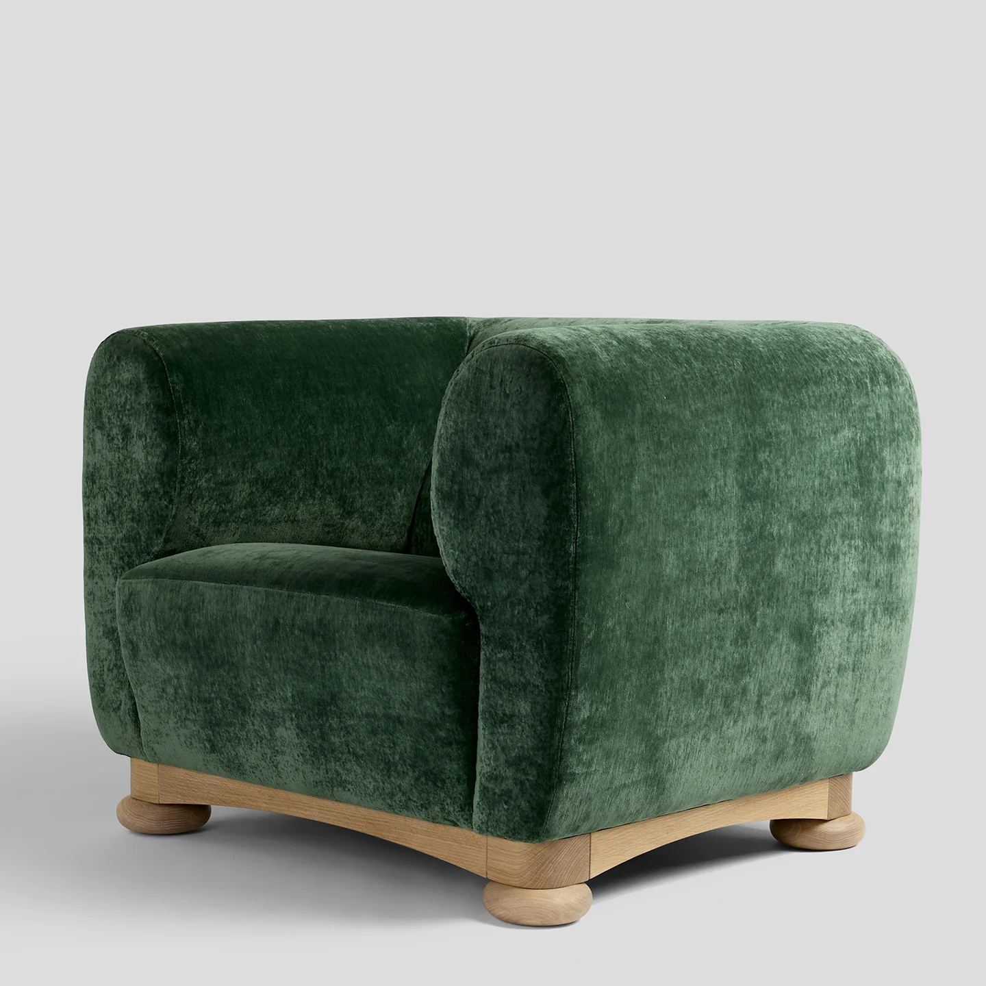 The-Ivo-Armchair-3_1440x1440_crop_center.jpg
